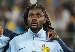 Manchester United negocjuje transfer Manu Kone z AS Roma