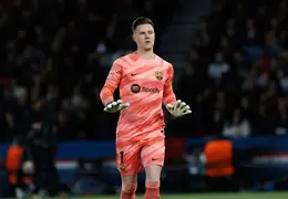 Transfer Ter Stegena do Ajaxu nadal możliwy