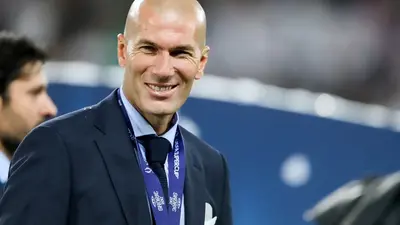 Zidane blisko reprezentacji Francji. Prezentacja nowego selekcjonera już w lipcu