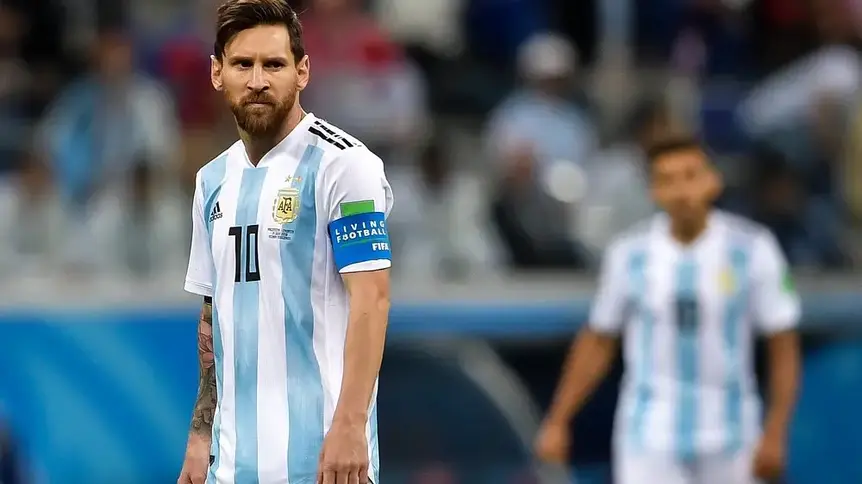Messi wyrównuje rekord Klosego. Argentyna wygrywa z Algierią