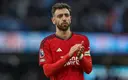 Bruno Fernandes pozostaje w Manchesterze United, odrzuca lukratywne oferty z Arabii Saudyjskiej