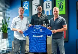 Terry Yegbe dołącza do Lecha Poznań – ambitny transfer Kolejorza