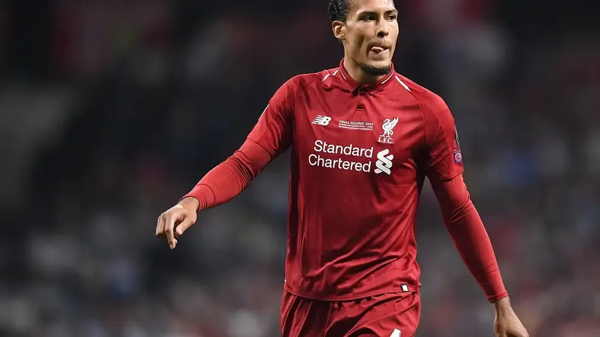 Liverpool rozstaje się z Arne Slotem. Van Dijk dziękuje za wspólny sukces