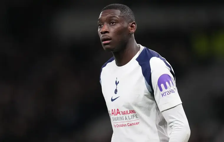 Randal Kolo Muani celuje w Juventus: Transfer w toku
